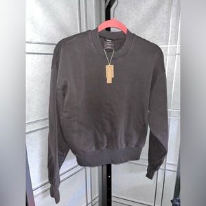 Skims Pullover Sweatshirt in Midnight